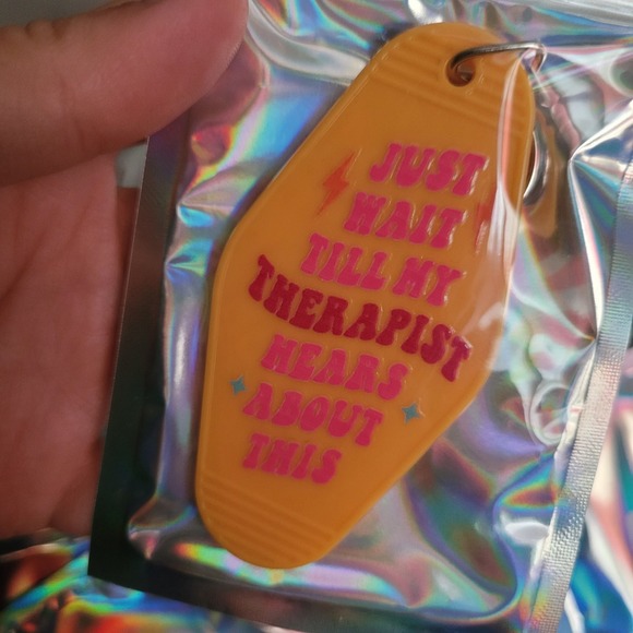 Funny Therapist Keychain Motel Style Novelty Gift Humor Key Ring - Picture 1 of 1